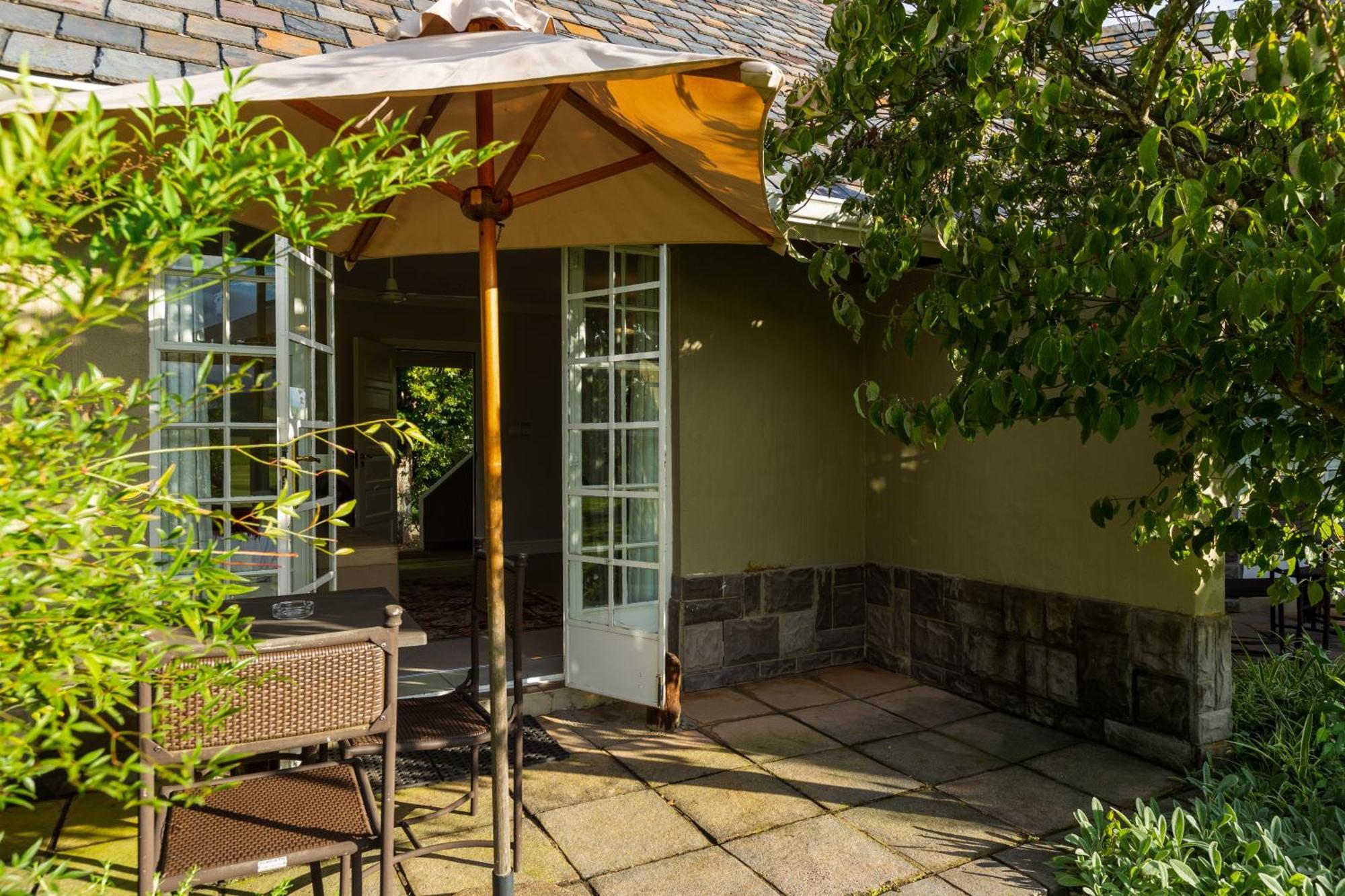 Moorcroft Manor Boutique Country Hotel Himeville Exterior photo